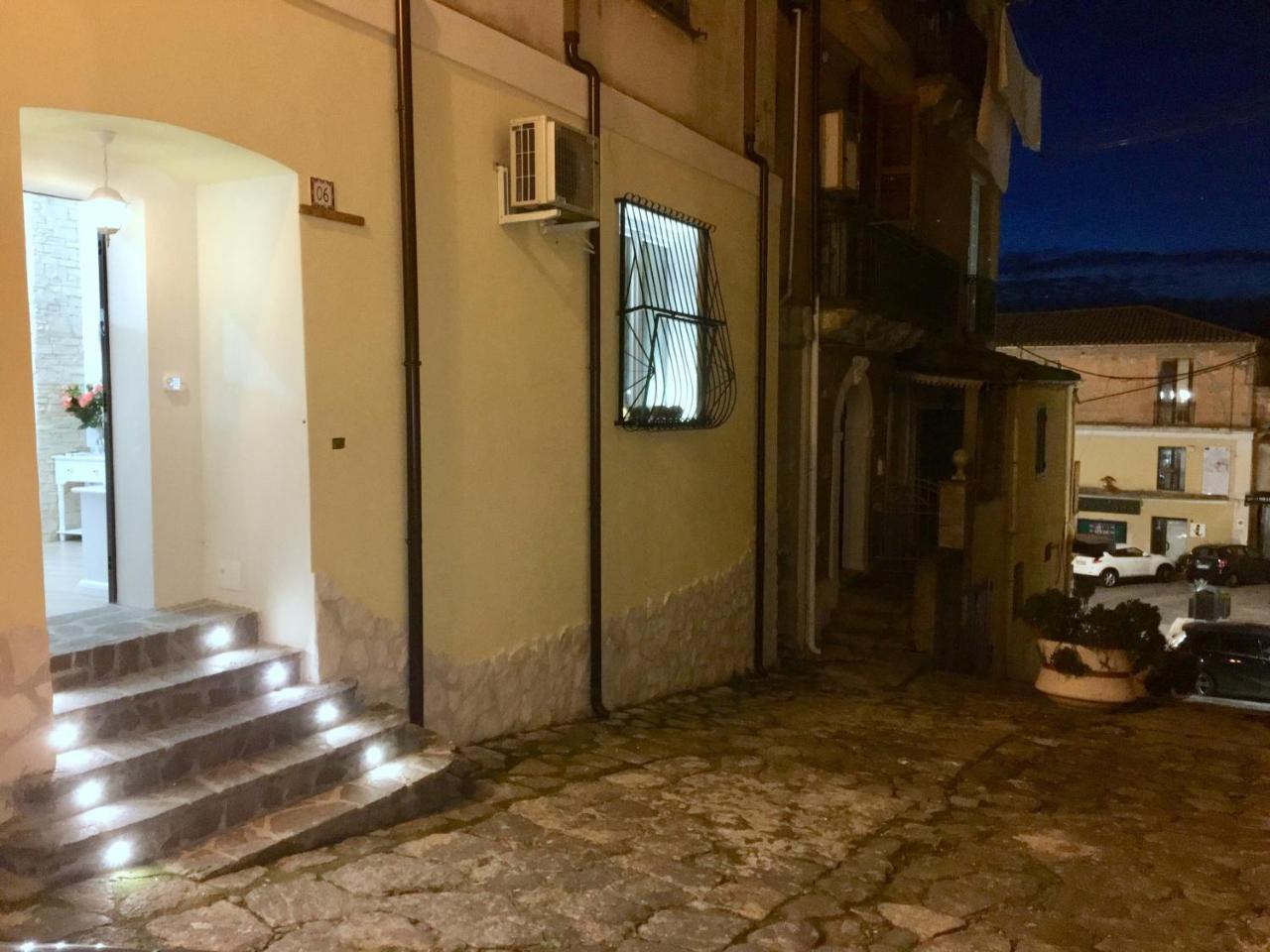 Casanova - Luxury Apartment Vibo Valentia Exterior photo